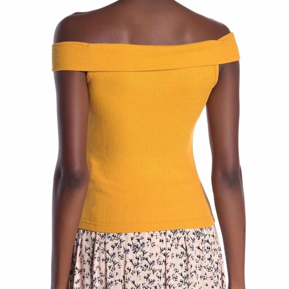 Off The Shoulder Tank - Picture 2 of 3